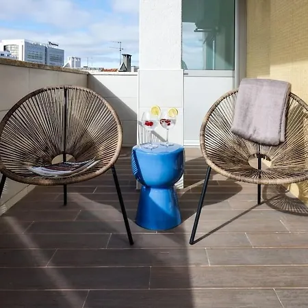 Central With Balcony Apartman