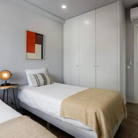 Central With Balcony Apartman