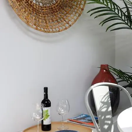 Central With Balcony * Lissabon