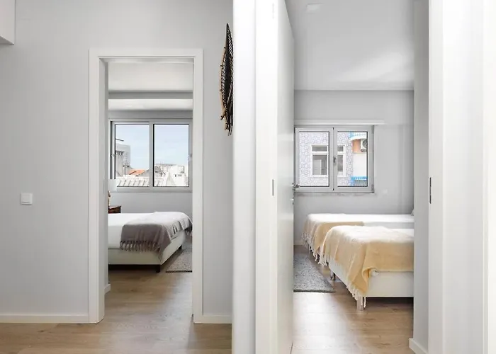 Central With Balcony *
